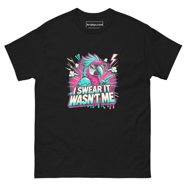 I Swear It Wasn't Me Funny Bird T-Shirt – Retro 90s Style Tee for Animal Lovers, Funny Pet Shirt, Gift for Bird Owners, Cool Parrot Tee