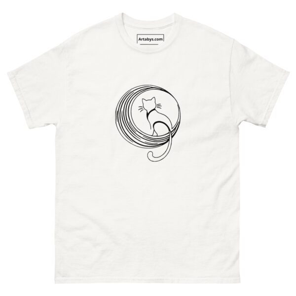 Moon Cat T-Shirt | Minimalist Crescent Moon Cat Tee | Cute Cat Lover Gift | Aesthetic Line Art Shirt | Celestial Cat Graphic Tee